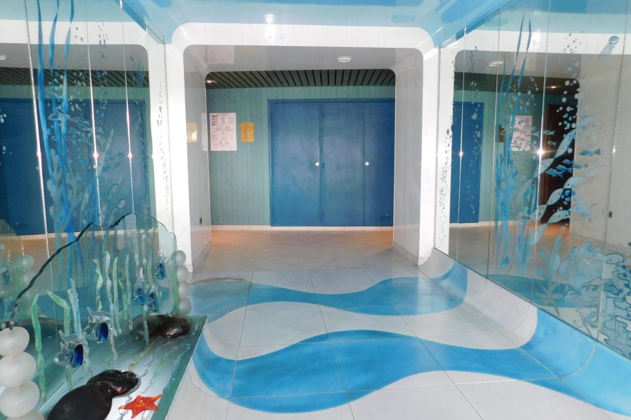 Air-Conditioned 4-Room "Marine Villeneuve" Flat With Pool And Parking المظهر الخارجي الصورة