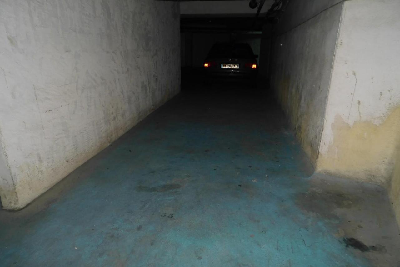 Air-Conditioned 4-Room "Marine Villeneuve" Flat With Pool And Parking المظهر الخارجي الصورة